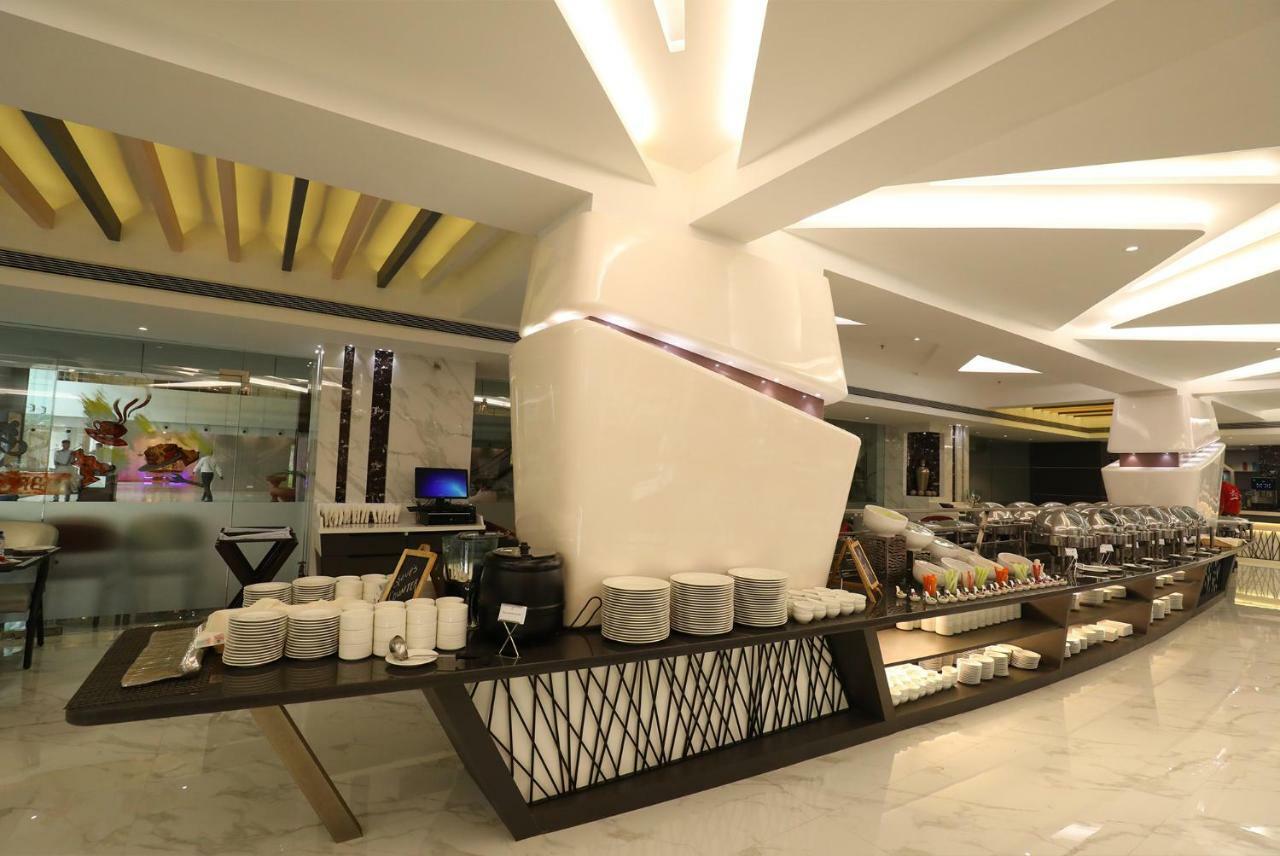 The Byke Suraj Plaza Pure Veg, Thane Exterior foto